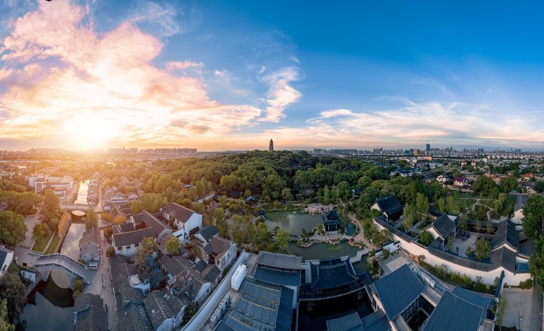 Charming Suzhou & Wuzhen: 2-Day Cultural Retreat